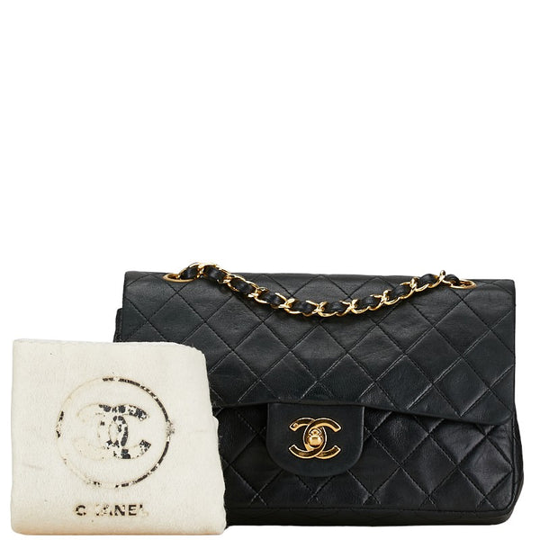 シャネル マトラッセ 23 ダブルフラップ  チェーン ショルダーバッグ ブラック ラムスキン レディース CHANEL 【中古】