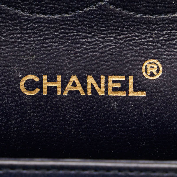 シャネル マトラッセ Wフラップ チェーンショルダーバッグ ネイビー ラムスキン レディース CHANEL 【中古】