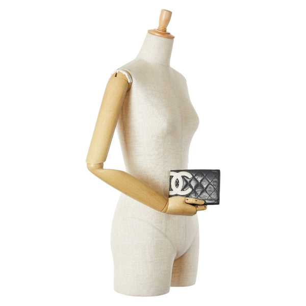 シャネル マトラッセ カンボンライン ココマーク 二つ折り財布 コンパクトウォレット ブラック ラムスキン レディース CHANEL 【中古】