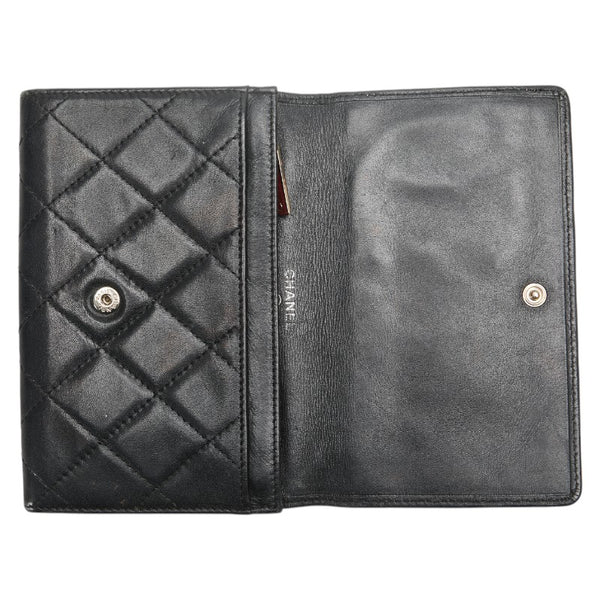 シャネル マトラッセ カンボンライン ココマーク 二つ折り財布 コンパクトウォレット ブラック ラムスキン レディース CHANEL 【中古】