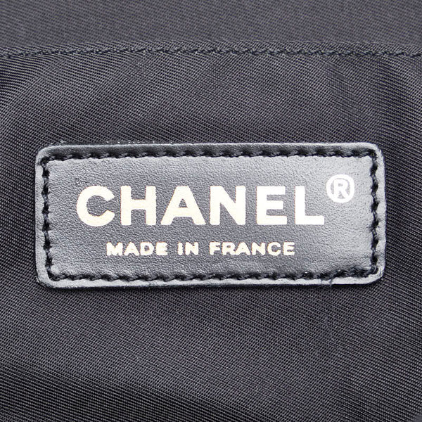 シャネル ニュートラベルライン ビジネスバッグ ハンドバッグ ブラック ナイロン レザー レディース CHANEL 【中古】