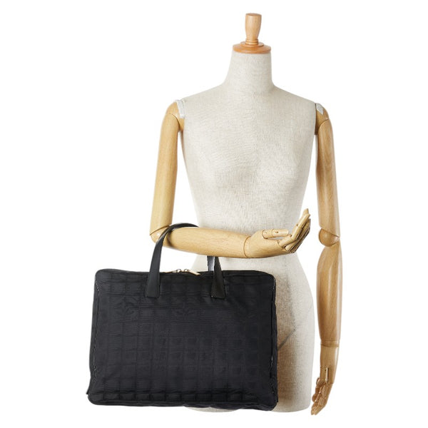 シャネル ニュートラベルライン ビジネスバッグ ハンドバッグ ブラック ナイロン レザー レディース CHANEL 【中古】