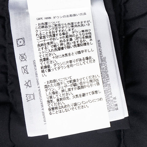 CAPE HORN ダウンコート ダウンジャケット サイズ:44 ブラック ナイロン ポリウレタン ダウン90%/フェザー10% レディース 【中古】