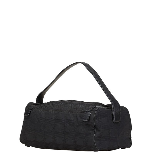 シャネル ニュートラベルライン バニティバッグ ブラック ナイロン レザー レディース CHANEL 【中古】