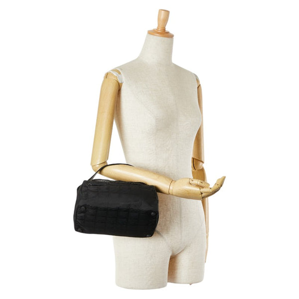 シャネル ニュートラベルライン バニティバッグ ブラック ナイロン レザー レディース CHANEL 【中古】