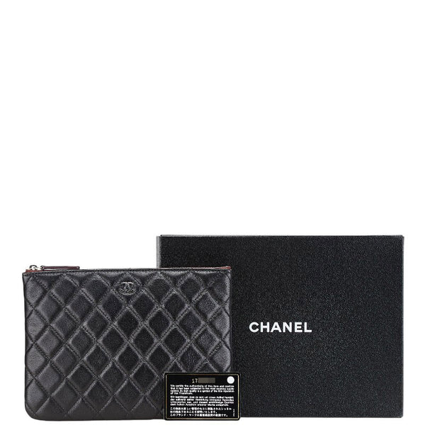 シャネル マトラッセ ココマーク クラッチバッグ セカンドバッグ ブラック キャビアスキン レディース CHANEL 【中古】
