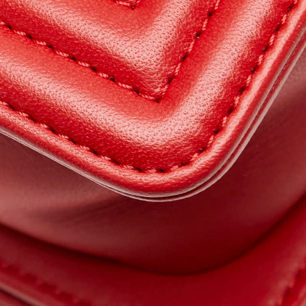 シャネル ボーイシャネル ココマーク 斜め掛け チェーン ショルダーバッグ レッド ラムスキン レディース CHANEL 【中古】