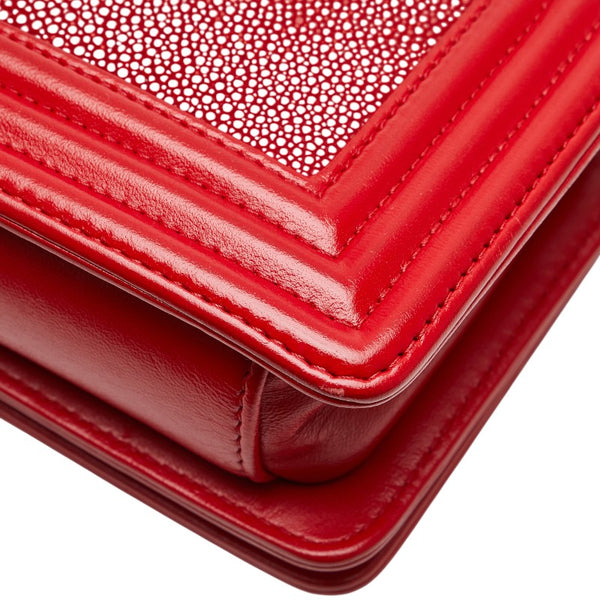 シャネル ボーイシャネル ココマーク ショルダーバッグ A67085 レッド ラムスキン ガルーシャ レディース CHANEL 【中古】