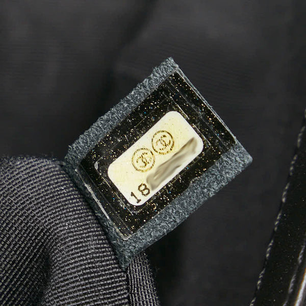 シャネル ボーイシャネル25 チェーン ショルダーバッグ ブラック レザー レディース CHANEL 【中古】