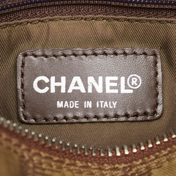 シャネル ニュートラベルライン ワンショルダーバッグ カーキ ブラウン ナイロン キャンバス レディース CHANEL 【中古】