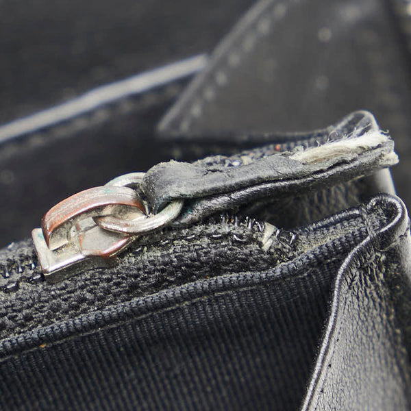 シャネル ブリリアント マトラッセ ココマーク ラウンドファスナー 長財布 ブラック エナメル レディース CHANEL 【中古】