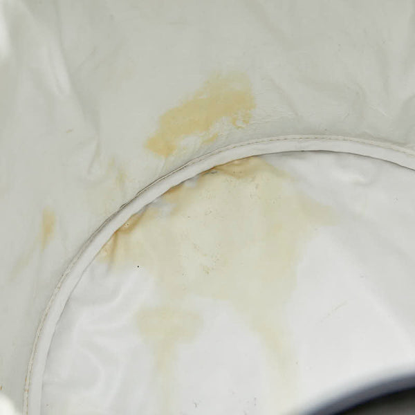 シャネル ノベルティ ショルダーバッグ ブラック ホワイト パテントレザー レディース CHANEL 【中古】