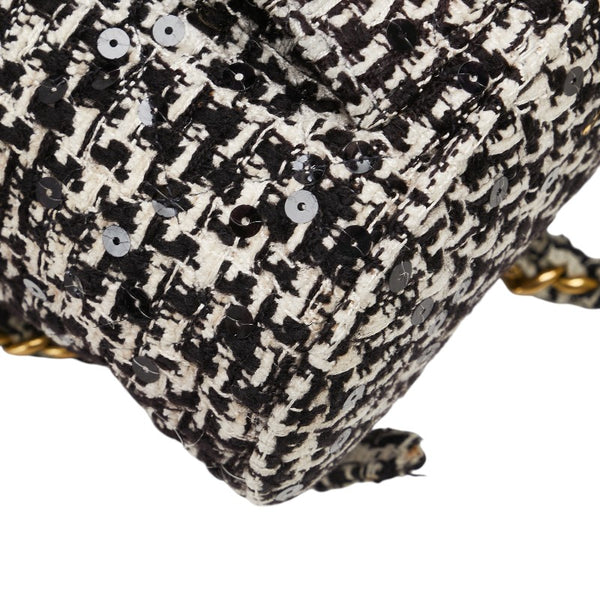 シャネル マトラッセ ココマーク ゴールド金具 チェーン リュック バックパック ブラック ホワイト ツイード スパンコール レディース CHANEL 【中古】