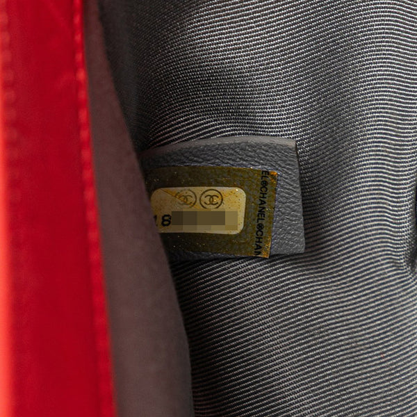 シャネル ボーイシャネル ワイルドステッチ チェーン ショルダーバッグ レッド ラムスキン レディース CHANEL 【中古】