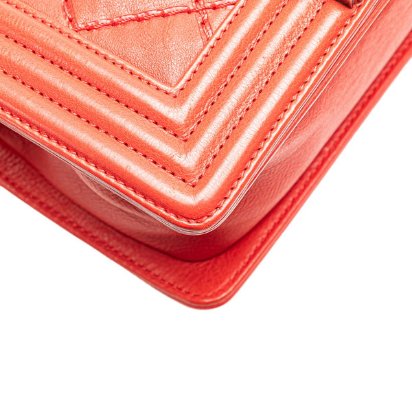 シャネル ボーイシャネル ワイルドステッチ チェーン ショルダーバッグ レッド ラムスキン レディース CHANEL 【中古】