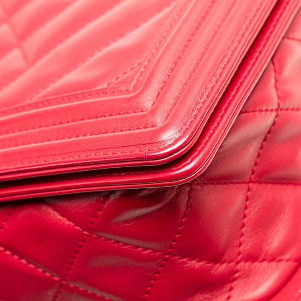 シャネル ボーイシャネル ココマーク チェーン ショルダーバッグ ハンドバッグ レッド ラムスキン レディース CHANEL 【中古】