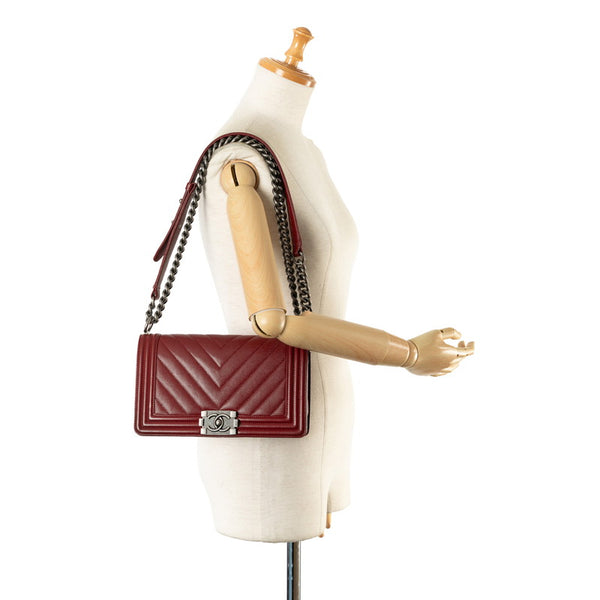 シャネル ボーイシャネル25 Vステッチ チェーンショルダーバッグ ワインレッド キャビアスキン レディース CHANEL 【中古】