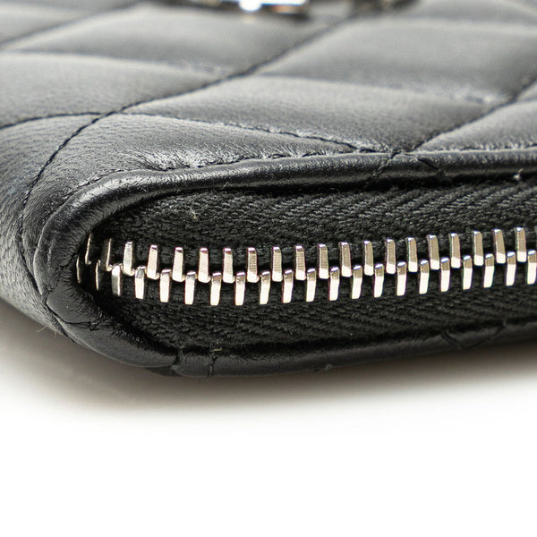 シャネル マトラッセ ココマーク カードケース コインケース ブラック ラムスキン ラインストーン レディース CHANEL 【中古】