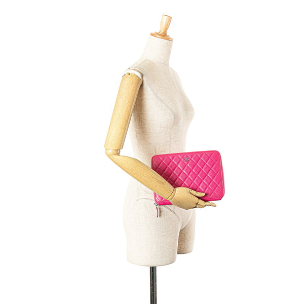 シャネル マトラッセ ココマーク クラッチバッグ ウォレットバッグ ピンク キャビアスキン レディース CHANEL 【中古】