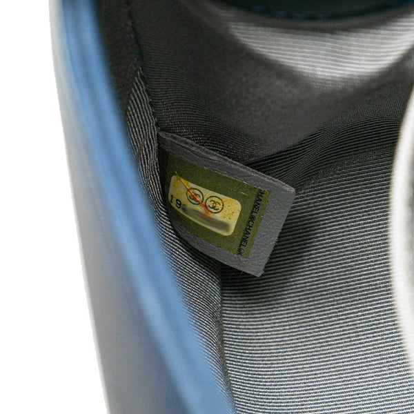 シャネル ボーイシャネル25  チェーン ショルダーバッグ ネイビー レザー レディース CHANEL 【中古】