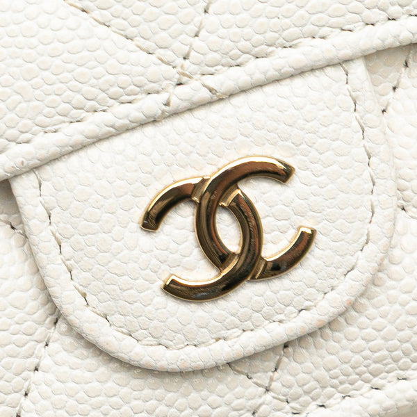 シャネル マトラッセ ココマーク クラシックスモールウォレット 三つ折り財布 A84401 ホワイト キャビアスキン レディース CHANEL 【中古】