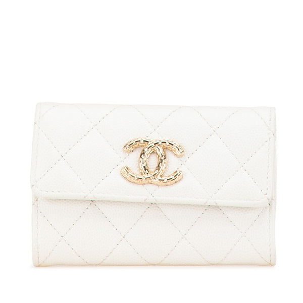 シャネル マトラッセ ココマーク カードケース ホワイト ゴールド キャビアスキン レディース CHANEL 【中古】