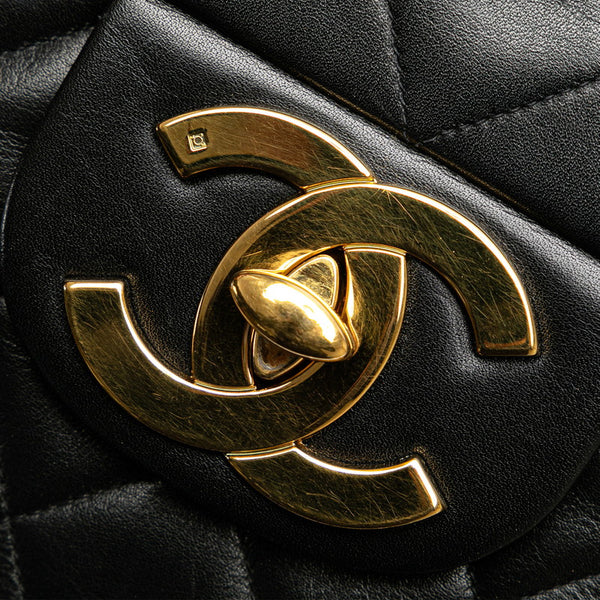 シャネル マトラッセ 34 ココマーク チェーン ショルダーバッグ ブラック ラムスキン レディース CHANEL 【中古】