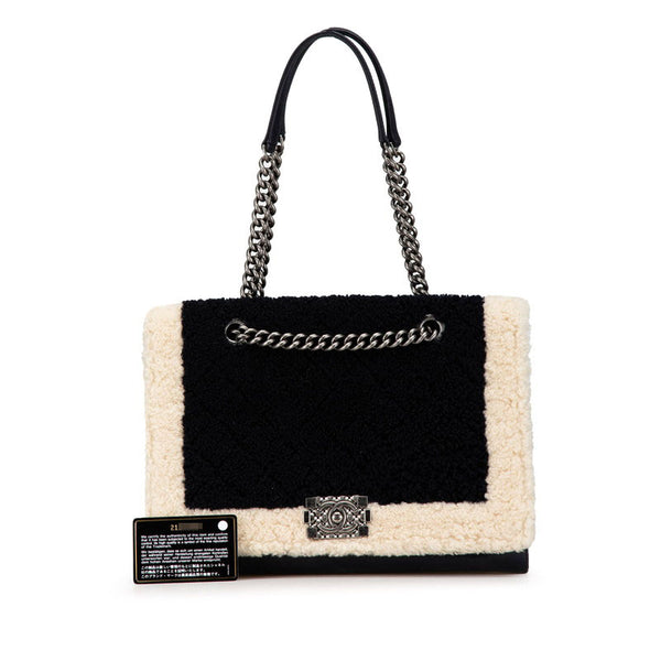 シャネル ボーイシャネル チェーン ハンドバッグ ブラック ホワイト ムートン レザー レディース CHANEL 【中古】