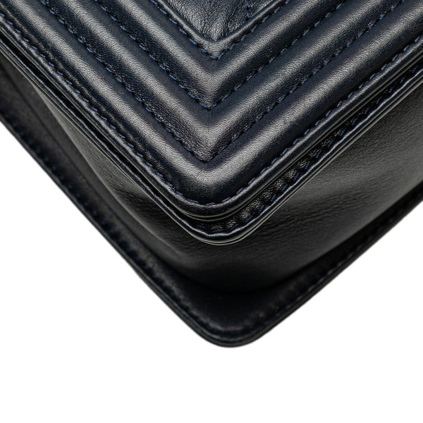 シャネル ボーイシャネル ココマーク チェーン ショルダーバッグ ハンドバッグ ネイビー シルバー ラムスキン レディース CHANEL 【中古】