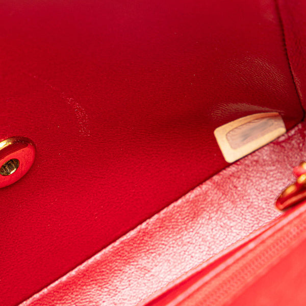 シャネル マトラッセ 17 ココマーク チェーン ショルダーバッグ レッド ラムスキン レディース CHANEL 【中古】