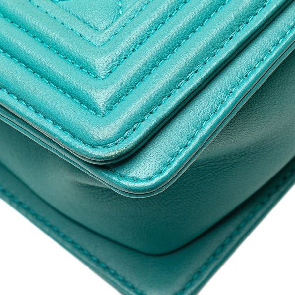 シャネル ボーイシャネル25 ワイルドステッチ チェーン ショルダーバッグ ライトブルー ラムスキン レディース CHANEL 【中古】