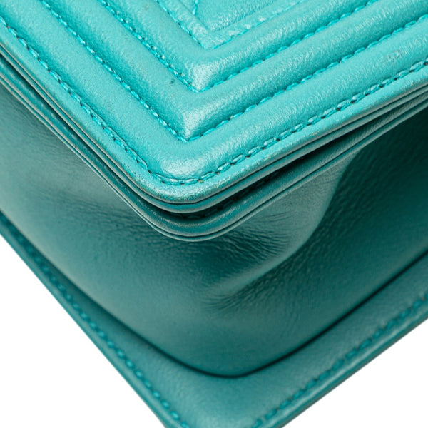 シャネル ボーイシャネル25 ワイルドステッチ チェーン ショルダーバッグ ライトブルー ラムスキン レディース CHANEL 【中古】