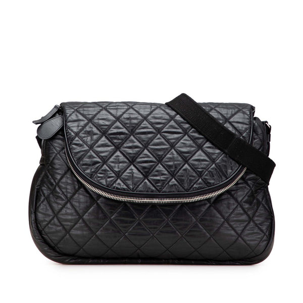 シャネル マトラッセ コココクーン ココマーク 斜め掛け ショルダーバッグ ブラック レザー レディース CHANEL 【中古】