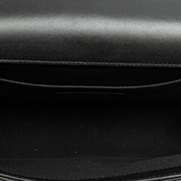 シャネル ボーイシャネル Vステッチ チェーン ショルダーバッグ ハンドバッグ ブラック レザー キャンバス レディース CHANEL 【中古】