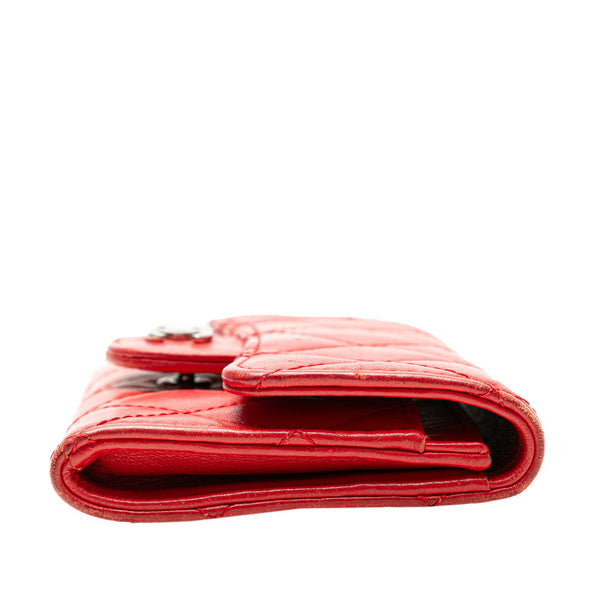 シャネル マトラッセ ココマーク クラシック カードケース 名刺入れ レッド ラムスキン レディース CHANEL 【中古】