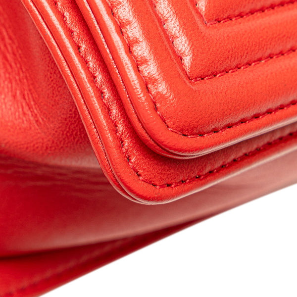 シャネル ボーイシャネル25 ココマーク ワッフル チェーン ショルダーバッグ レッド ラムスキン レディース CHANEL 【中古】