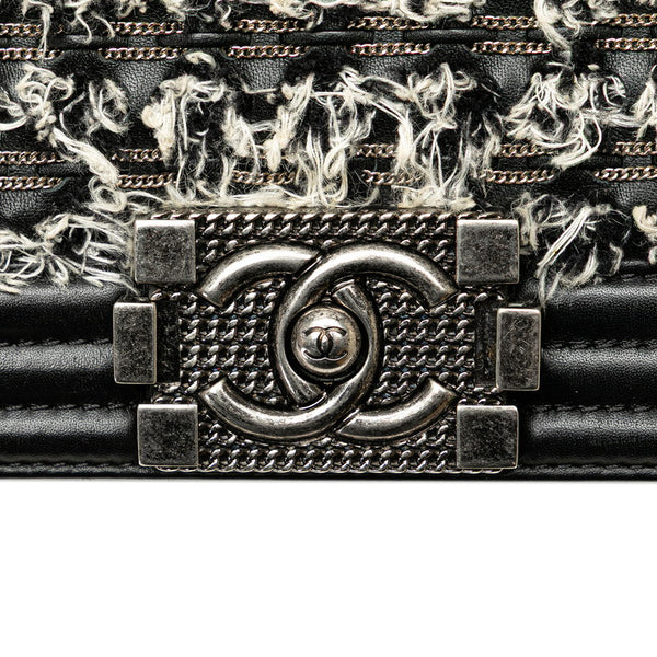 シャネル ボーイシャネル25  斜め掛け チェーン ショルダーバッグ ブラック ホワイト レザー ツイード レディース CHANEL 【中古】