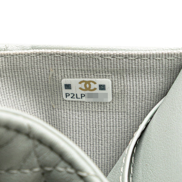 シャネル マトラッセ クラシック スモール フラップ ウォレット 三つ折り財布 AP0231 グレー ラムスキン レディース CHANEL 【中古】