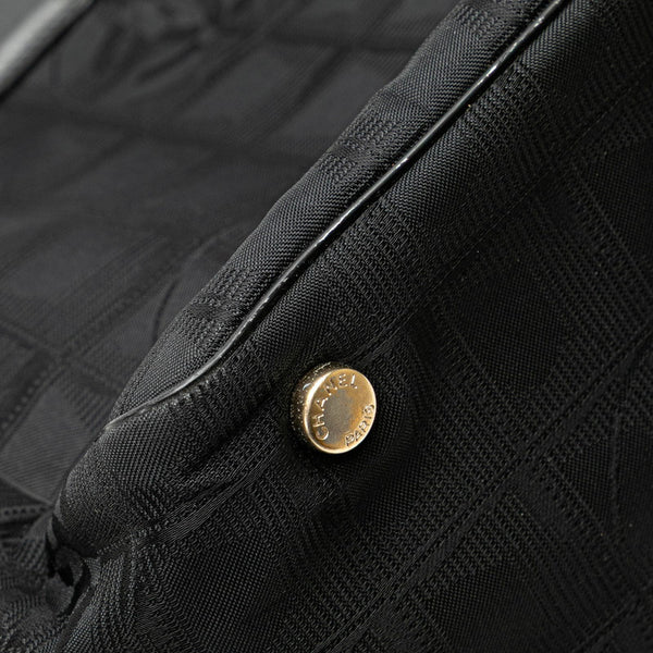 シャネル ニュートラベルラインMM ココマーク トートバッグ ショルダーバッグ ブラック ナイロン レザー レディース CHANEL 【中古】