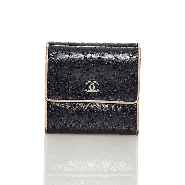シャネル ビコローレ ココマーク 二つ折り財布 コンパクトウォレット ブラック レザー レディース CHANEL 【中古】