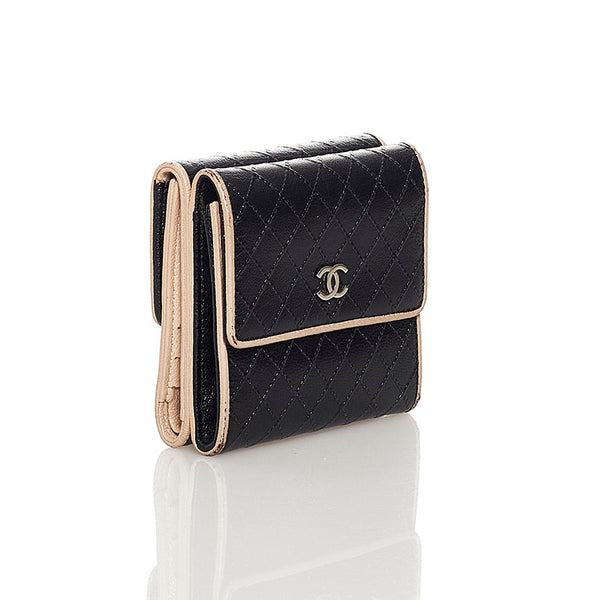 シャネル ビコローレ ココマーク 二つ折り財布 コンパクトウォレット ブラック レザー レディース CHANEL 【中古】