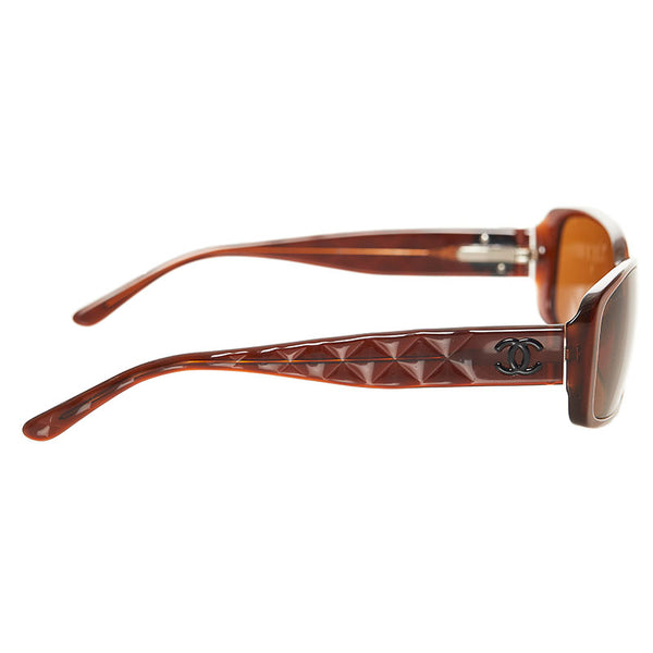シャネル マトラッセ カメリア ココマーク サングラス ブラウン プラスチック レディース CHANEL 【中古】