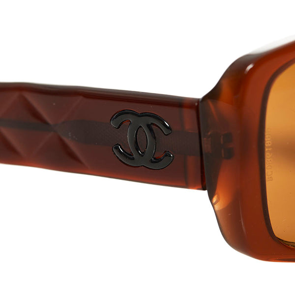 シャネル マトラッセ カメリア ココマーク サングラス ブラウン プラスチック レディース CHANEL 【中古】