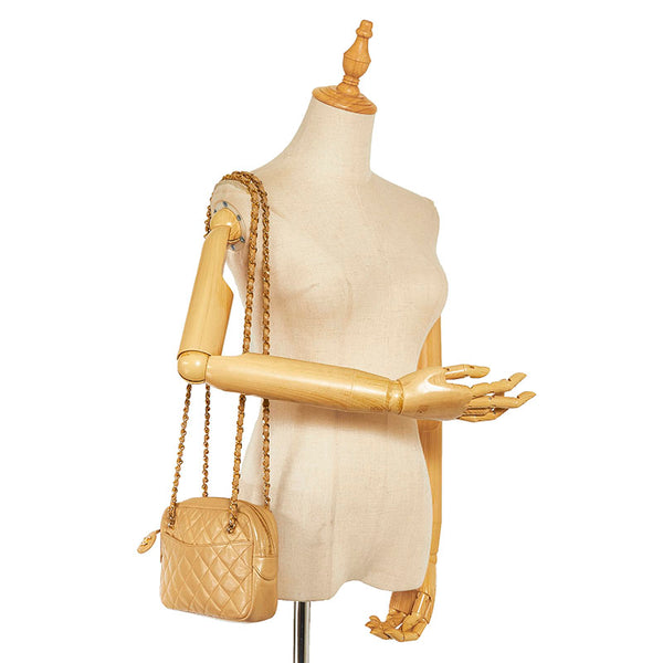 シャネル マトラッセ  ココマーク チェーン ダブル ショルダーバッグ ベージュ ゴールド ラムスキン レディース CHANEL 【中古】