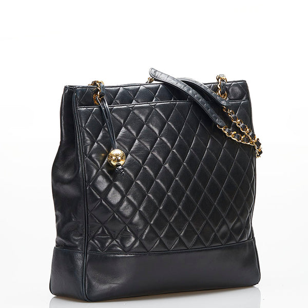 シャネル マトラッセ  ココボール チェーン トートバッグ ハンドバッグ ブラック ゴールド ラムスキン レディース CHANEL 【中古】