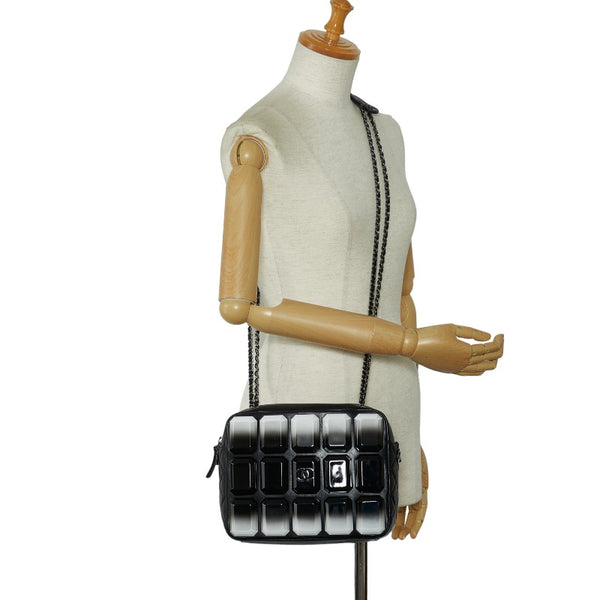 シャネル マトラッセ オンブル ショッピング ポップ アート チェーン ショルダーバッグ ブラック ホワイト ラムスキン レディース CHANEL 【中古】