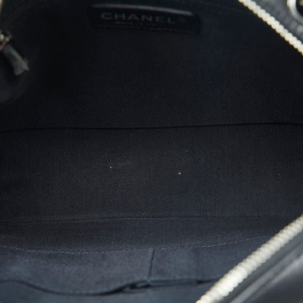 シャネル マトラッセ オンブル ショッピング ポップ アート チェーン ショルダーバッグ ブラック ホワイト ラムスキン レディース CHANEL 【中古】