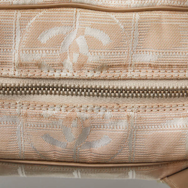 シャネル ニュートラベルライン ハンドバッグ ピンク ナイロン レザー レディース CHANEL 【中古】