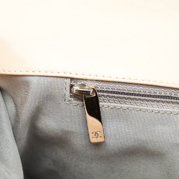 シャネル ボーイシャネル ココマーク 斜め掛け チェーン ショルダーバッグ ベージュ パテントレザー レディース CHANEL 【中古】