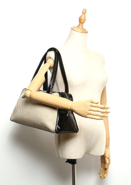 シャネル ベージュ ブラック キャンバス エナメル ボストンバッグ レディース CHANEL 中古